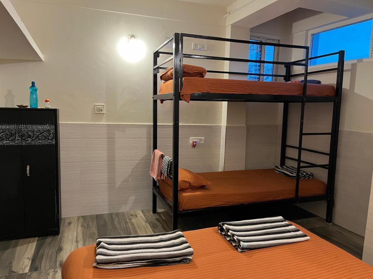 Nirman Homestay 5 Minutes Walk To Beach Puri Exteriör bild