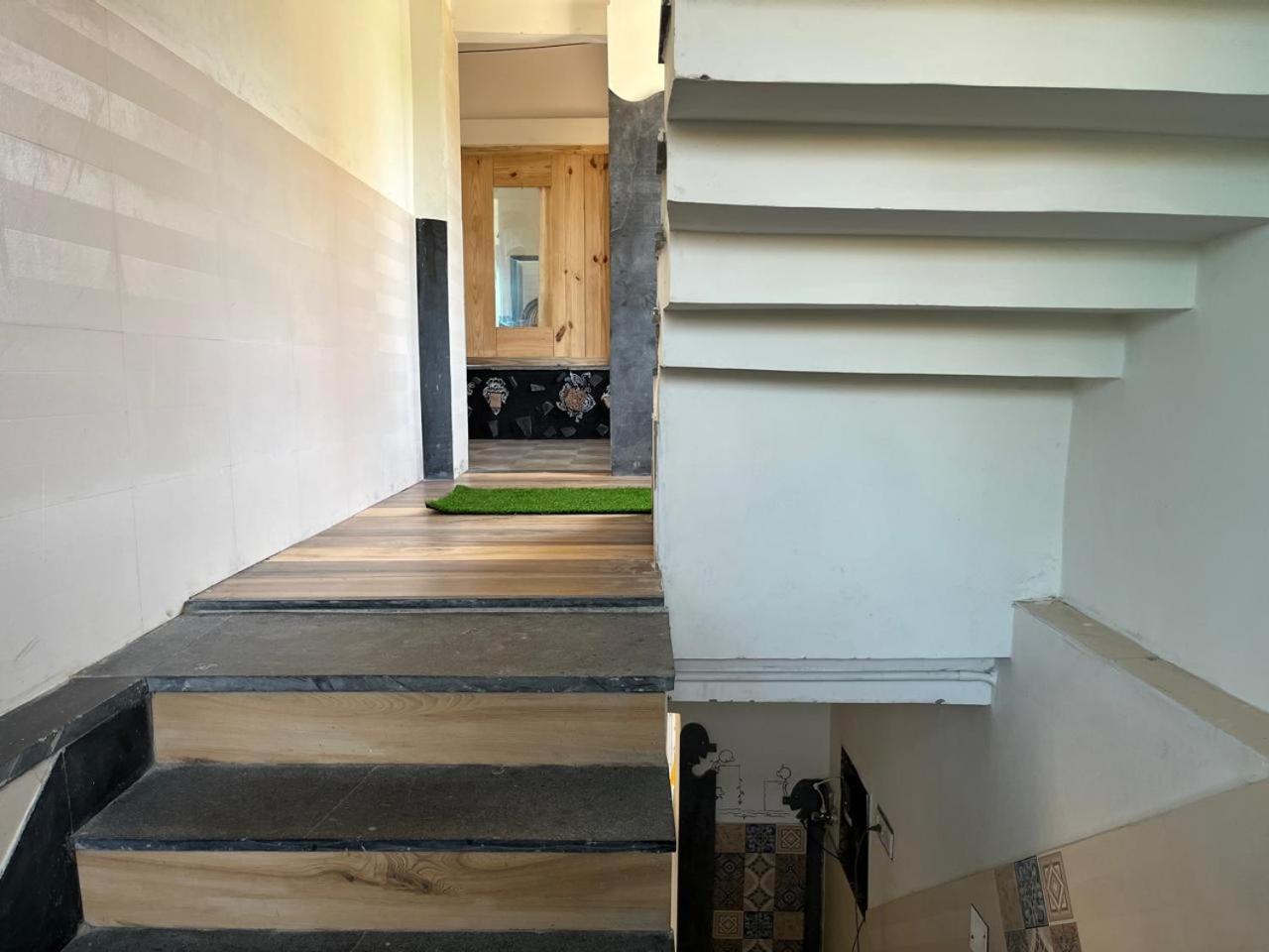 Nirman Homestay 5 Minutes Walk To Beach Puri Exteriör bild